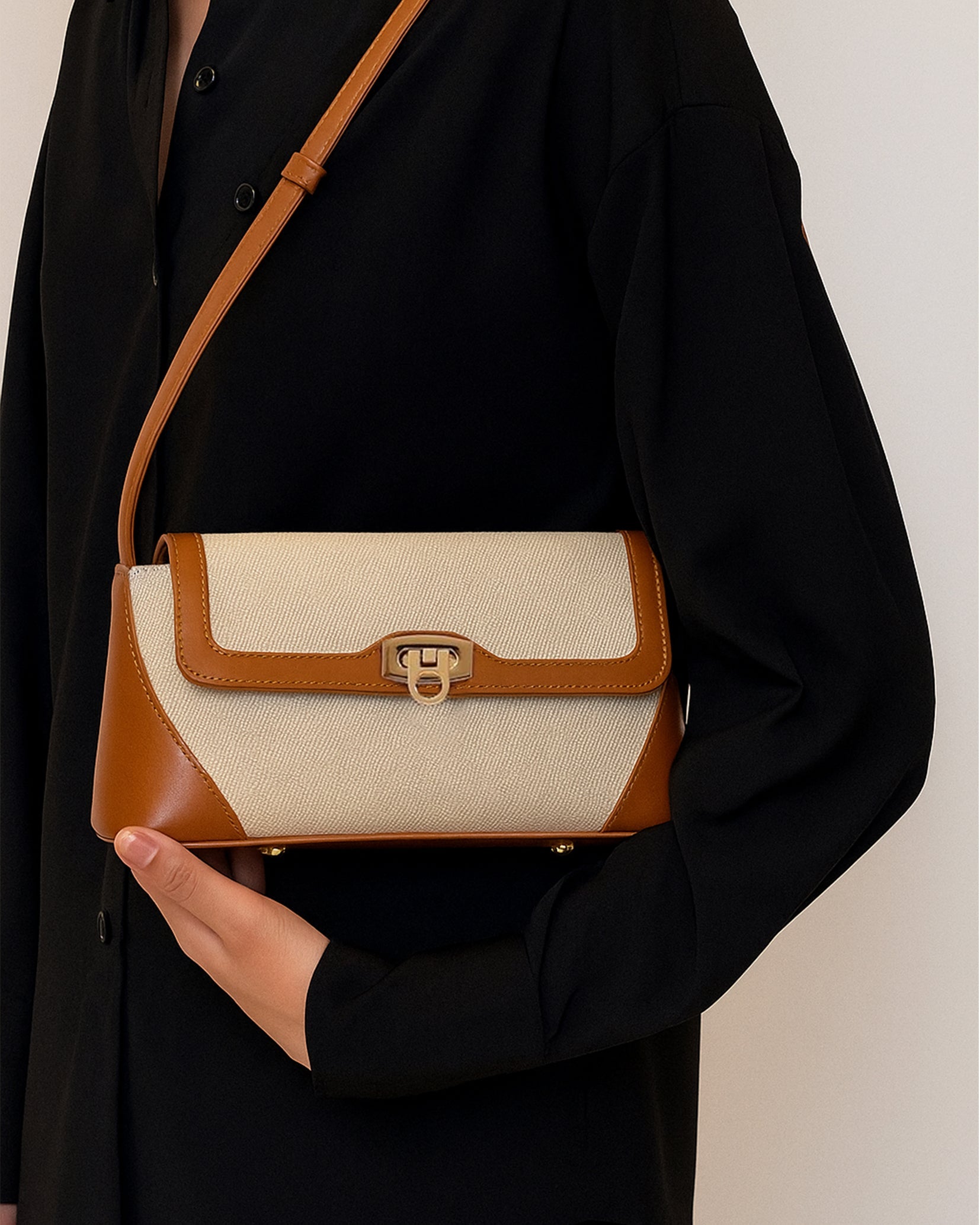 Shoulder & Crossbody Bags